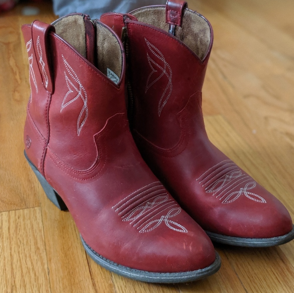 Ariat Cowboy Boots